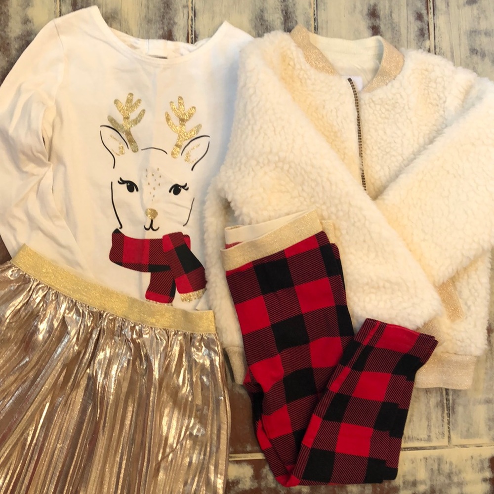 Girl’s Christmas Outfit